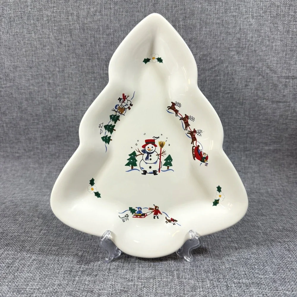 VTG Pfaltzgraff Snow Village Christmas Tree Plate Dish Snowman Santa Reindeer